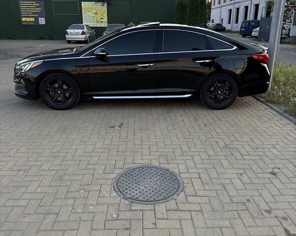 Чорний Хендай Соната, об'ємом двигуна 2.4 л та пробігом 150 тис. км за 10000 $, фото 3 на Automoto.ua