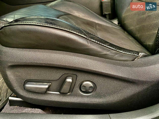 Черный Хендай Соната, объемом двигателя 2.36 л и пробегом 243 тыс. км за 10850 $, фото 27 на Automoto.ua