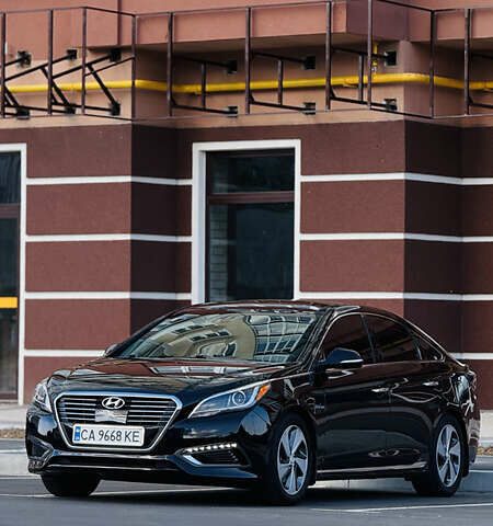 Черный Хендай Соната, объемом двигателя 2 л и пробегом 120 тыс. км за 17199 $, фото 3 на Automoto.ua