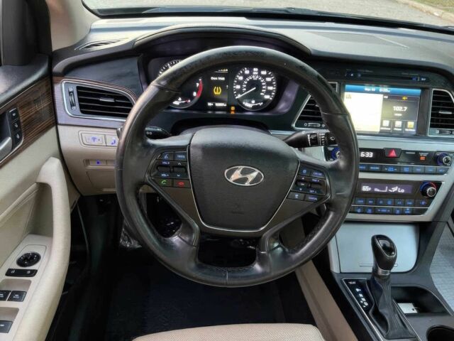 Черный Хендай Соната, объемом двигателя 2.4 л и пробегом 75 тыс. км за 8100 $, фото 10 на Automoto.ua