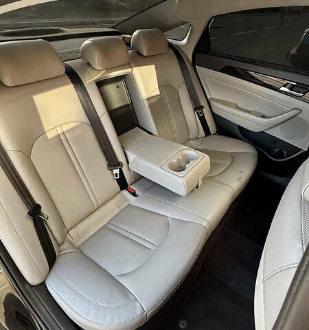 Черный Хендай Соната, объемом двигателя 2 л и пробегом 120 тыс. км за 17199 $, фото 23 на Automoto.ua