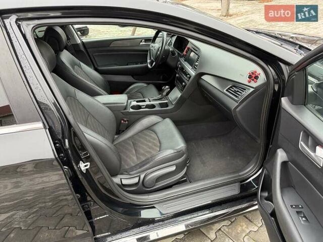 Черный Хендай Соната, объемом двигателя 2.36 л и пробегом 130 тыс. км за 10700 $, фото 30 на Automoto.ua