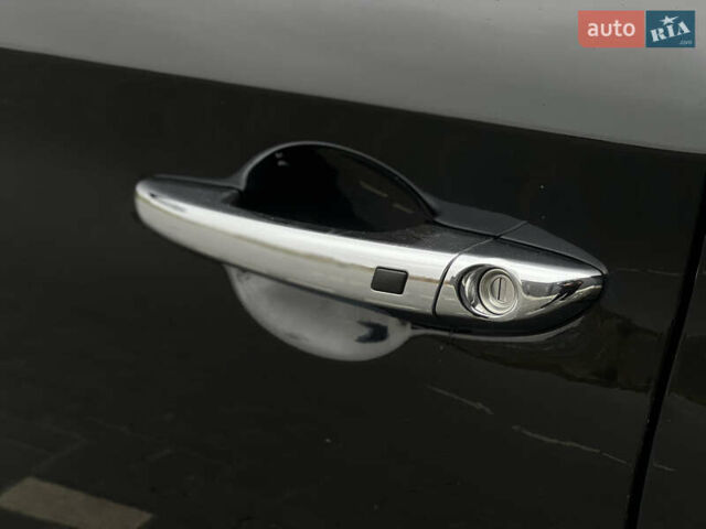 Черный Хендай Соната, объемом двигателя 2.36 л и пробегом 110 тыс. км за 10900 $, фото 8 на Automoto.ua