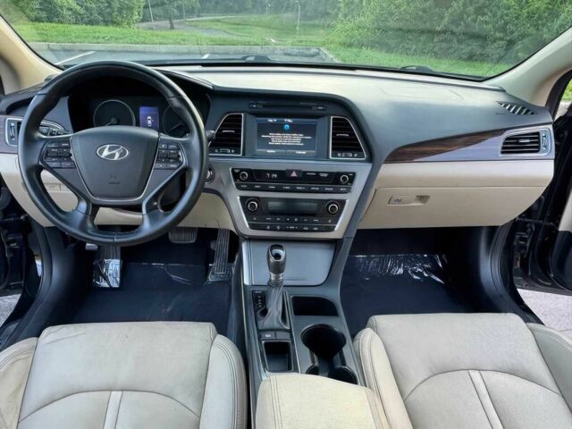 Чорний Хендай Соната, об'ємом двигуна 2.4 л та пробігом 70 тис. км за 6800 $, фото 12 на Automoto.ua