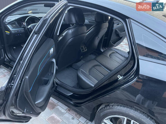 Чорний Хендай Соната, об'ємом двигуна 2 л та пробігом 240 тис. км за 14500 $, фото 10 на Automoto.ua