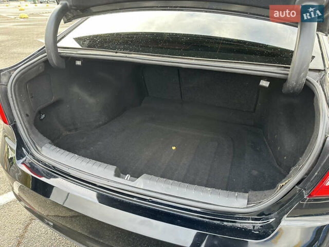 Черный Хендай Соната, объемом двигателя 2.36 л и пробегом 132 тыс. км за 12500 $, фото 12 на Automoto.ua