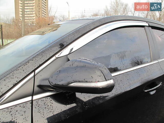 Чорний Хендай Соната, об'ємом двигуна 2 л та пробігом 370 тис. км за 13300 $, фото 14 на Automoto.ua