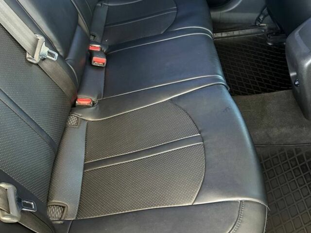 Черный Хендай Соната, объемом двигателя 2.4 л и пробегом 173 тыс. км за 11799 $, фото 12 на Automoto.ua