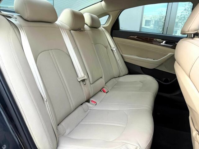 Хендай Соната 2017 в Одессе на Automoto.ua Черный Хендай Соната, объемом двигателя 2.4 л и пробегом 52 тыс. км за 1300 $, фото 10 на Automoto.ua