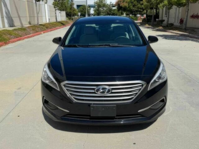 Черный Хендай Соната, объемом двигателя 2.4 л и пробегом 61 тыс. км за 7900 $, фото 1 на Automoto.ua