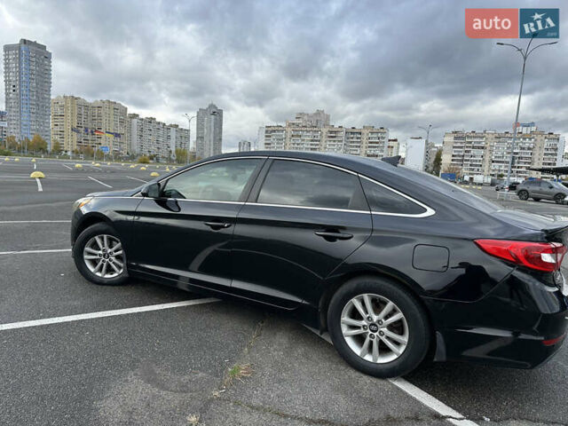 Черный Хендай Соната, объемом двигателя 2.36 л и пробегом 132 тыс. км за 12500 $, фото 8 на Automoto.ua