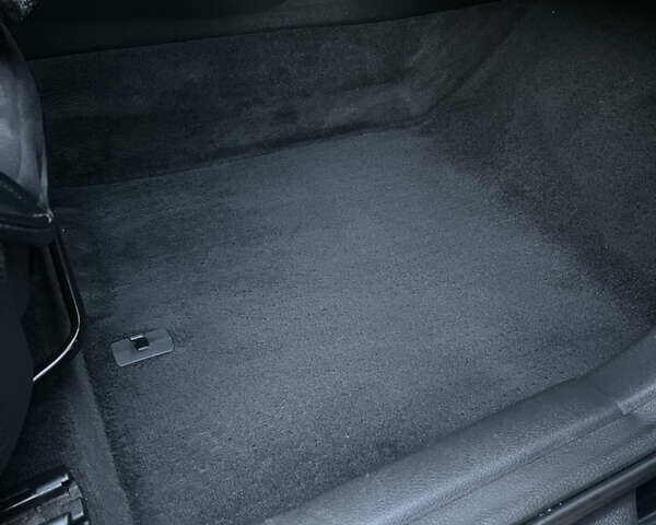 Чорний Хендай Соната, об'ємом двигуна 2 л та пробігом 240 тис. км за 14500 $, фото 19 на Automoto.ua