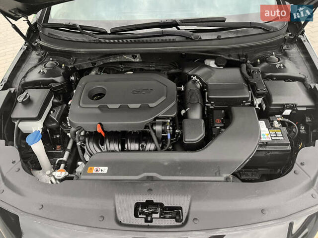 Черный Хендай Соната, объемом двигателя 2.36 л и пробегом 81 тыс. км за 12500 $, фото 13 на Automoto.ua