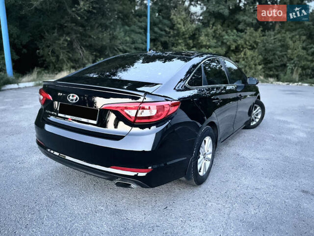 Черный Хендай Соната, объемом двигателя 2.36 л и пробегом 81 тыс. км за 12500 $, фото 8 на Automoto.ua