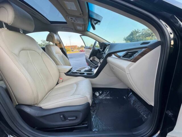 Чорний Хендай Соната, об'ємом двигуна 2.4 л та пробігом 70 тис. км за 6800 $, фото 8 на Automoto.ua