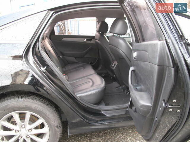 Чорний Хендай Соната, об'ємом двигуна 2 л та пробігом 370 тис. км за 13300 $, фото 45 на Automoto.ua