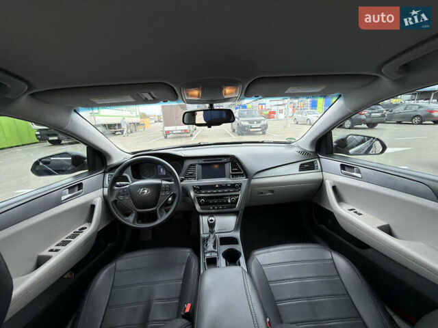 Хендай Соната 2017 в Борисполе на Automoto.ua Черный Хендай Соната, объемом двигателя 2.36 л и пробегом 72 тыс. км за 12650 $, фото 8 на Automoto.ua