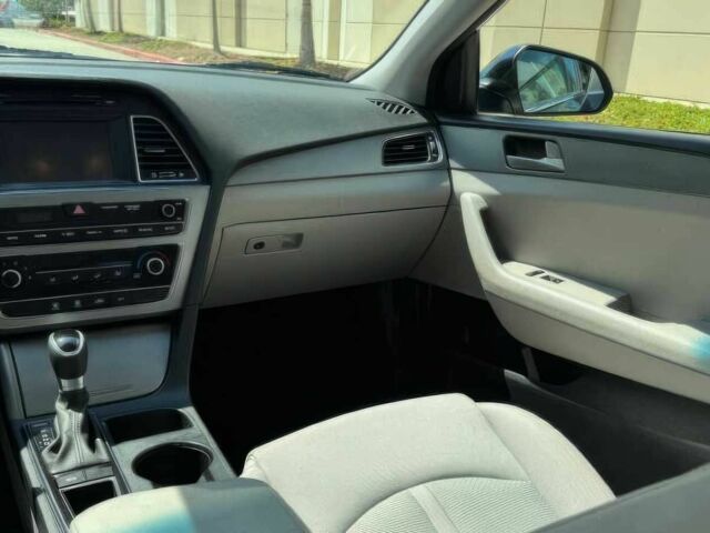 Черный Хендай Соната, объемом двигателя 2.4 л и пробегом 61 тыс. км за 7900 $, фото 8 на Automoto.ua