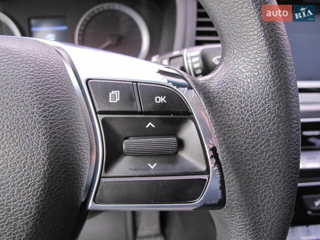 Чорний Хендай Соната, об'ємом двигуна 2 л та пробігом 396 тис. км за 14500 $, фото 27 на Automoto.ua