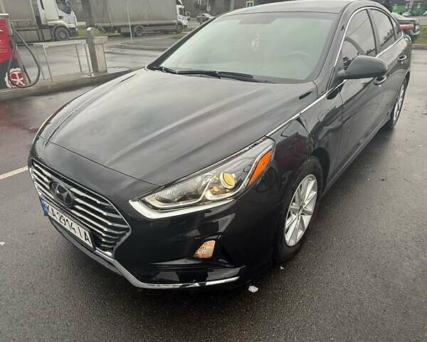 Черный Хендай Соната, объемом двигателя 2.36 л и пробегом 81 тыс. км за 12600 $, фото 2 на Automoto.ua