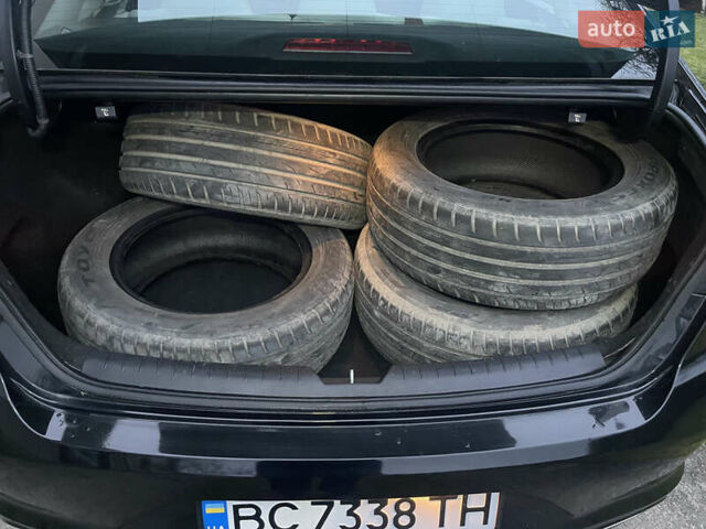 Черный Хендай Соната, объемом двигателя 2.4 л и пробегом 47 тыс. км за 14200 $, фото 32 на Automoto.ua