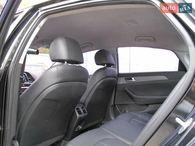 Чорний Хендай Соната, об'ємом двигуна 2 л та пробігом 396 тис. км за 14500 $, фото 48 на Automoto.ua
