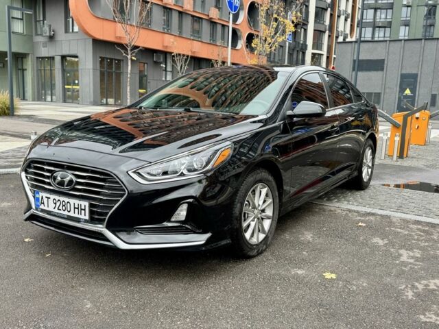 Черный Хендай Соната, объемом двигателя 2.4 л и пробегом 91 тыс. км за 10900 $, фото 1 на Automoto.ua
