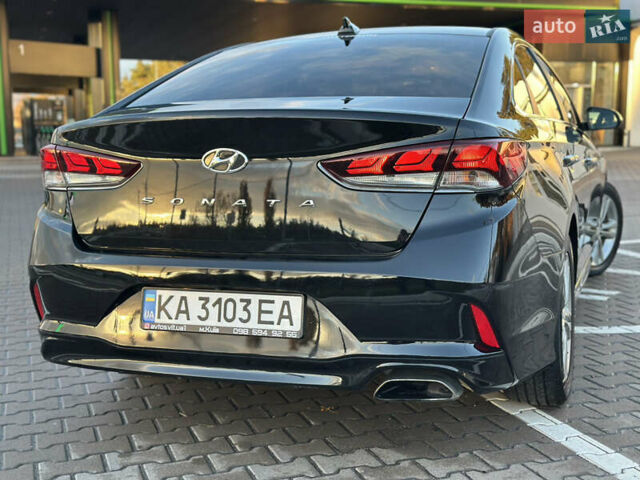 Черный Хендай Соната, объемом двигателя 2.4 л и пробегом 140 тыс. км за 13600 $, фото 7 на Automoto.ua