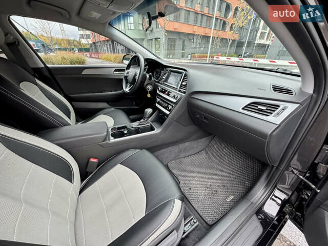 Черный Хендай Соната, объемом двигателя 2.4 л и пробегом 91 тыс. км за 11900 $, фото 34 на Automoto.ua