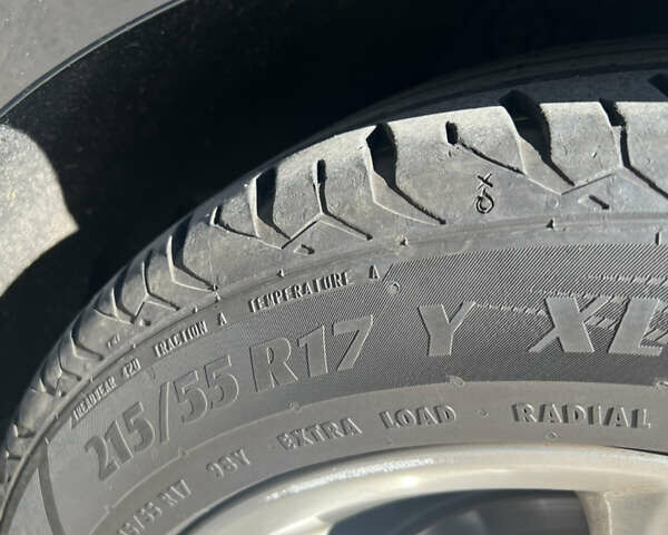 Чорний Хендай Соната, об'ємом двигуна 2.36 л та пробігом 137 тис. км за 14000 $, фото 9 на Automoto.ua