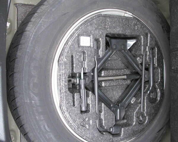 Чорний Хендай Соната, об'ємом двигуна 2 л та пробігом 396 тис. км за 14500 $, фото 44 на Automoto.ua