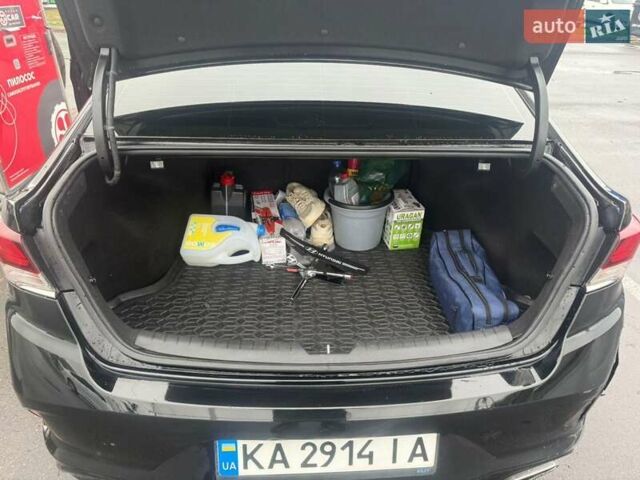 Черный Хендай Соната, объемом двигателя 2.36 л и пробегом 81 тыс. км за 12600 $, фото 18 на Automoto.ua