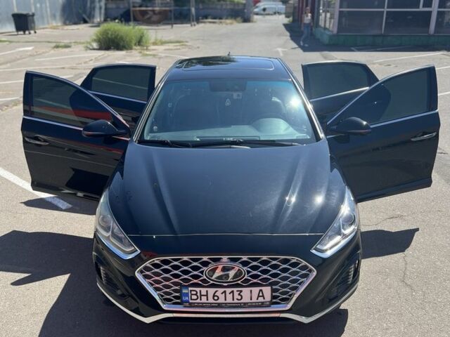 Чорний Хендай Соната, об'ємом двигуна 2.4 л та пробігом 137 тис. км за 14000 $, фото 7 на Automoto.ua