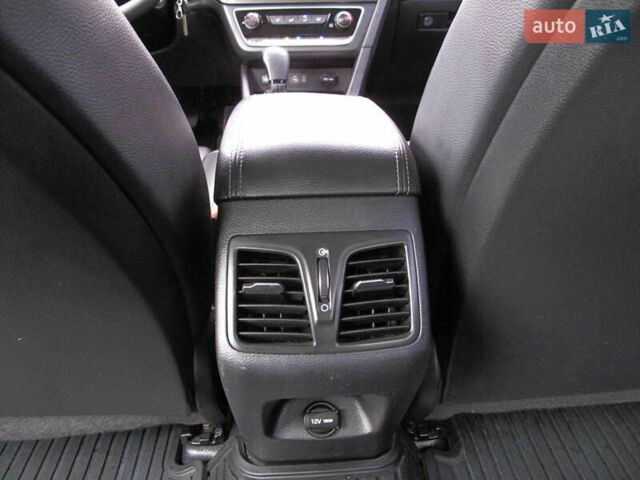 Чорний Хендай Соната, об'ємом двигуна 2 л та пробігом 396 тис. км за 14500 $, фото 52 на Automoto.ua