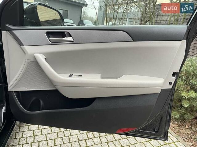 Черный Хендай Соната, объемом двигателя 2.4 л и пробегом 47 тыс. км за 14200 $, фото 19 на Automoto.ua