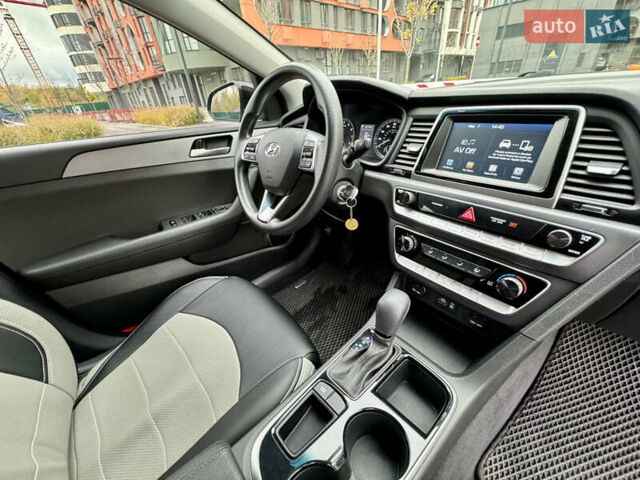 Черный Хендай Соната, объемом двигателя 2.4 л и пробегом 91 тыс. км за 11900 $, фото 27 на Automoto.ua