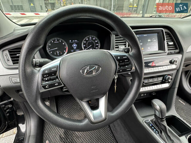 Черный Хендай Соната, объемом двигателя 2.4 л и пробегом 91 тыс. км за 11900 $, фото 30 на Automoto.ua