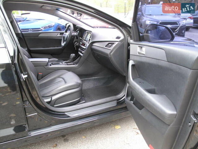 Чорний Хендай Соната, об'ємом двигуна 2 л та пробігом 396 тис. км за 14500 $, фото 54 на Automoto.ua