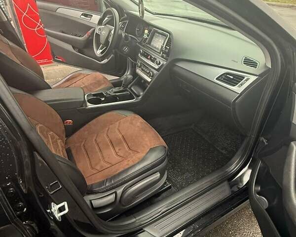 Черный Хендай Соната, объемом двигателя 2.36 л и пробегом 81 тыс. км за 12600 $, фото 15 на Automoto.ua