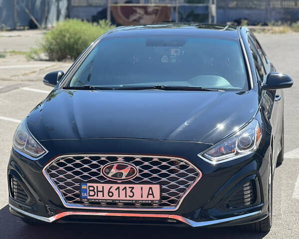 Чорний Хендай Соната, об'ємом двигуна 2.36 л та пробігом 137 тис. км за 14000 $, фото 19 на Automoto.ua