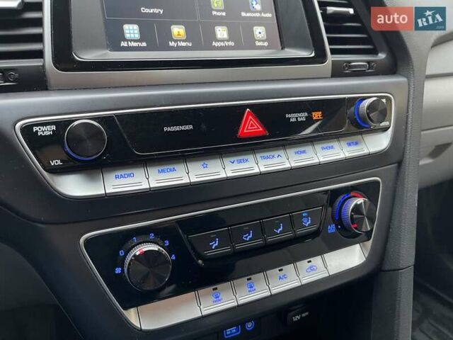 Черный Хендай Соната, объемом двигателя 2.4 л и пробегом 47 тыс. км за 14200 $, фото 27 на Automoto.ua