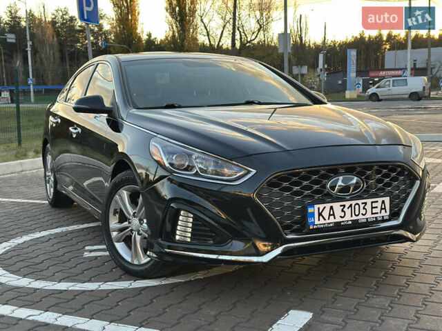 Черный Хендай Соната, объемом двигателя 2.4 л и пробегом 140 тыс. км за 13600 $, фото 5 на Automoto.ua