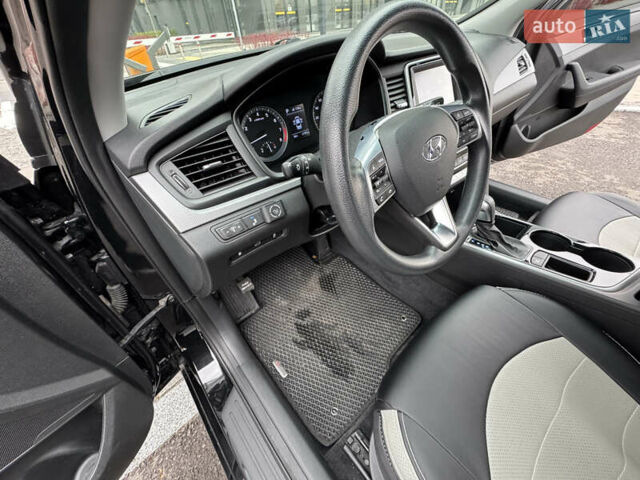 Черный Хендай Соната, объемом двигателя 2.4 л и пробегом 91 тыс. км за 11900 $, фото 40 на Automoto.ua