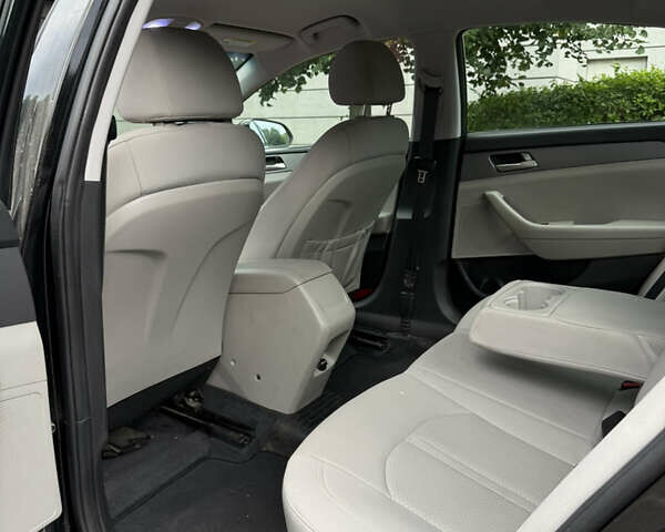 Черный Хендай Соната, объемом двигателя 2.4 л и пробегом 84 тыс. км за 13500 $, фото 14 на Automoto.ua