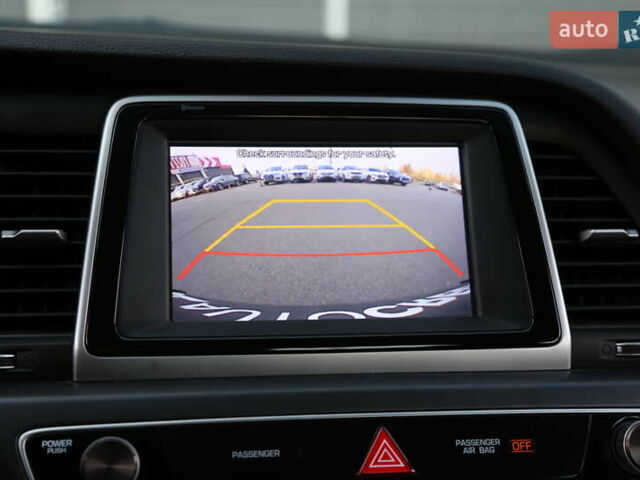 Чорний Хендай Соната, об'ємом двигуна 2.36 л та пробігом 77 тис. км за 13900 $, фото 18 на Automoto.ua