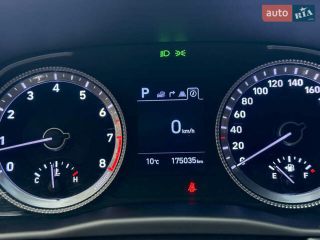 Черный Хендай Соната, объемом двигателя 2 л и пробегом 175 тыс. км за 18990 $, фото 4 на Automoto.ua