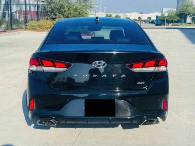 Чорний Хендай Соната, об'ємом двигуна 2 л та пробігом 98 тис. км за 8500 $, фото 5 на Automoto.ua