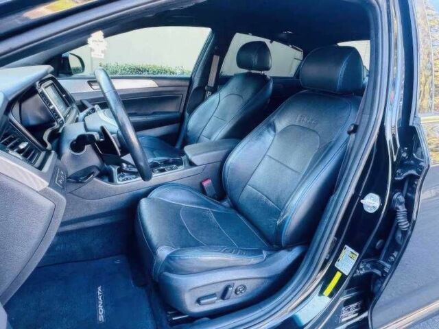 Чорний Хендай Соната, об'ємом двигуна 2 л та пробігом 98 тис. км за 8500 $, фото 10 на Automoto.ua