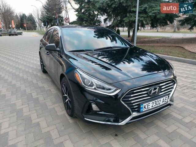 Чорний Хендай Соната, об'ємом двигуна 2.36 л та пробігом 72 тис. км за 14500 $, фото 20 на Automoto.ua