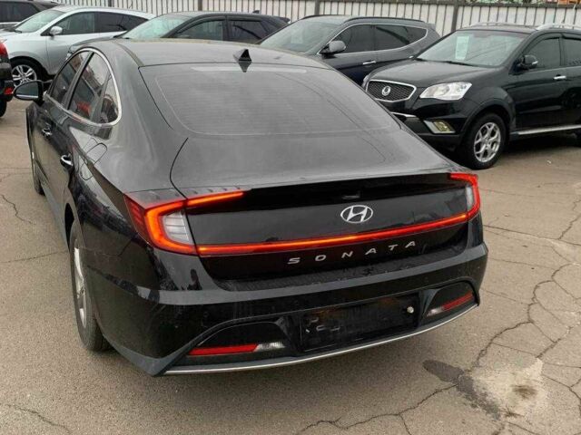 Черный Хендай Соната, объемом двигателя 2 л и пробегом 145 тыс. км за 15600 $, фото 3 на Automoto.ua